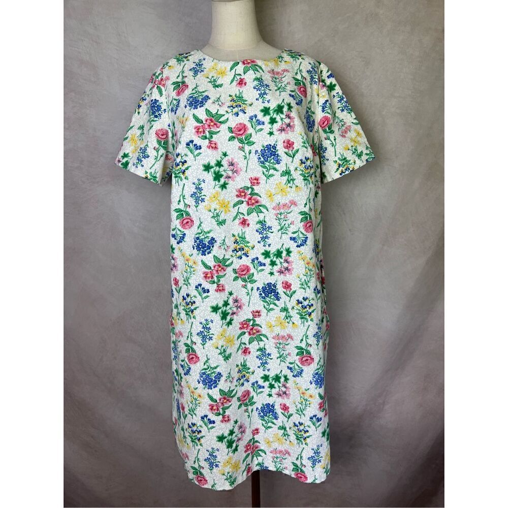 Vintage Retro Flower Power Dress